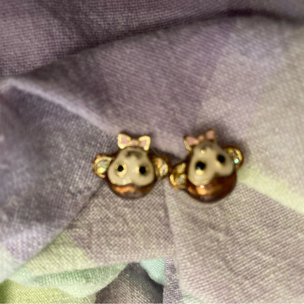 Betsey Johnson stud earrings.